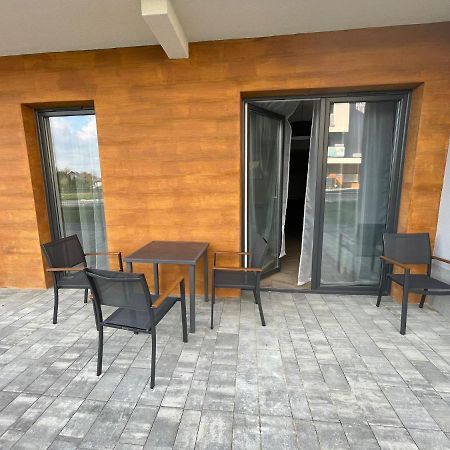 Apartament Roza 1 Zator - 2 Km Od Energylandii Exterior foto